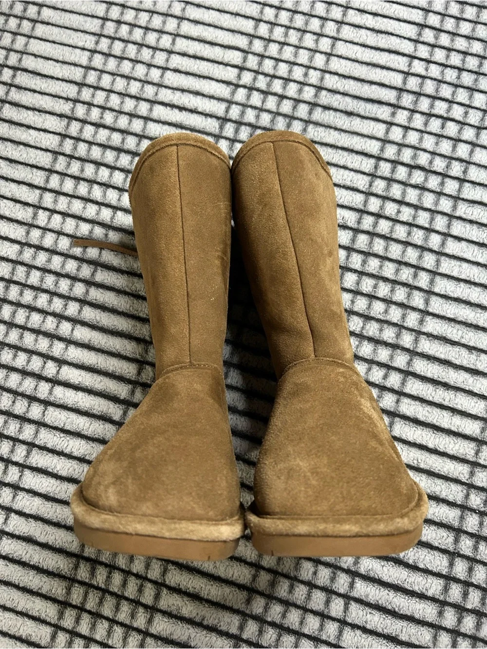 Women's BearPaw Phylly Boots 6)
